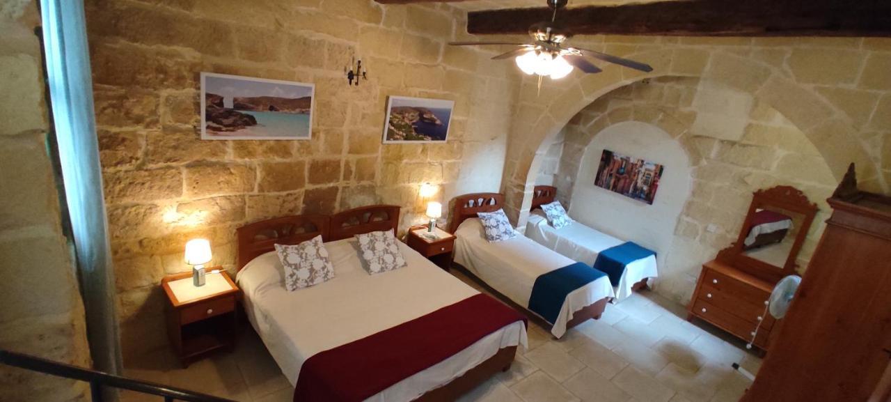 Ta Ildis Farmhouse Nadur Exterior photo