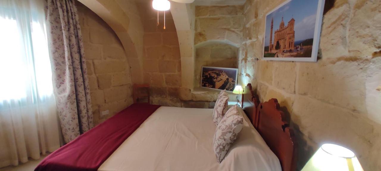 Ta Ildis Farmhouse Nadur Exterior photo